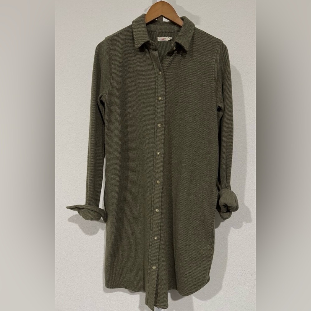 Green Casual Button Down Dress with Long Sleeves